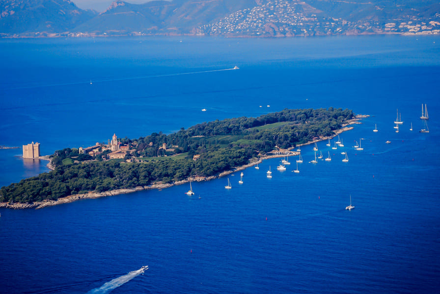 Vue aérienne de l'île Sainte Marguerite