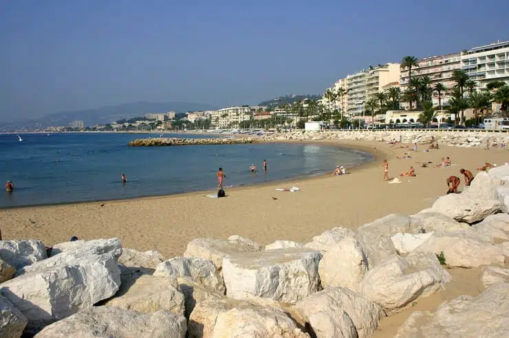 La Plage du Midi à Cannes