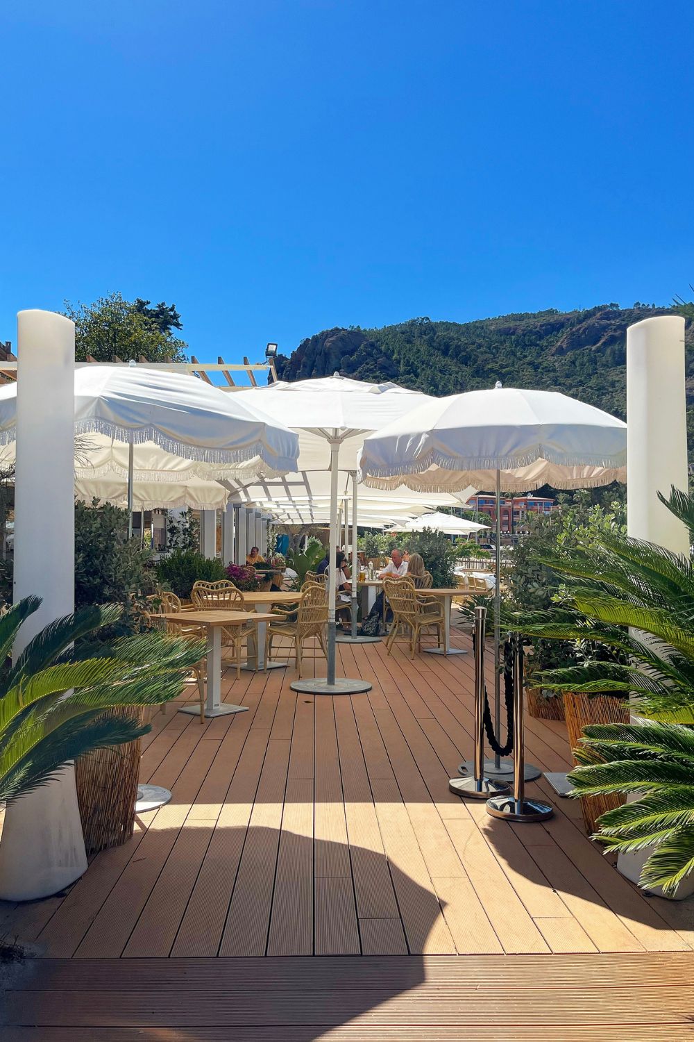 restaurant-plage-blanche